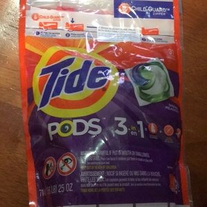 Tide pods 3 in 1  spring meadow. 31 pacs capsules
